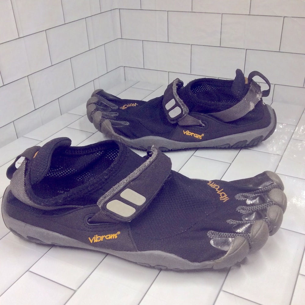 Vibram Fivefingers TrekSport Barefoot Hiking / Trail running shoe.